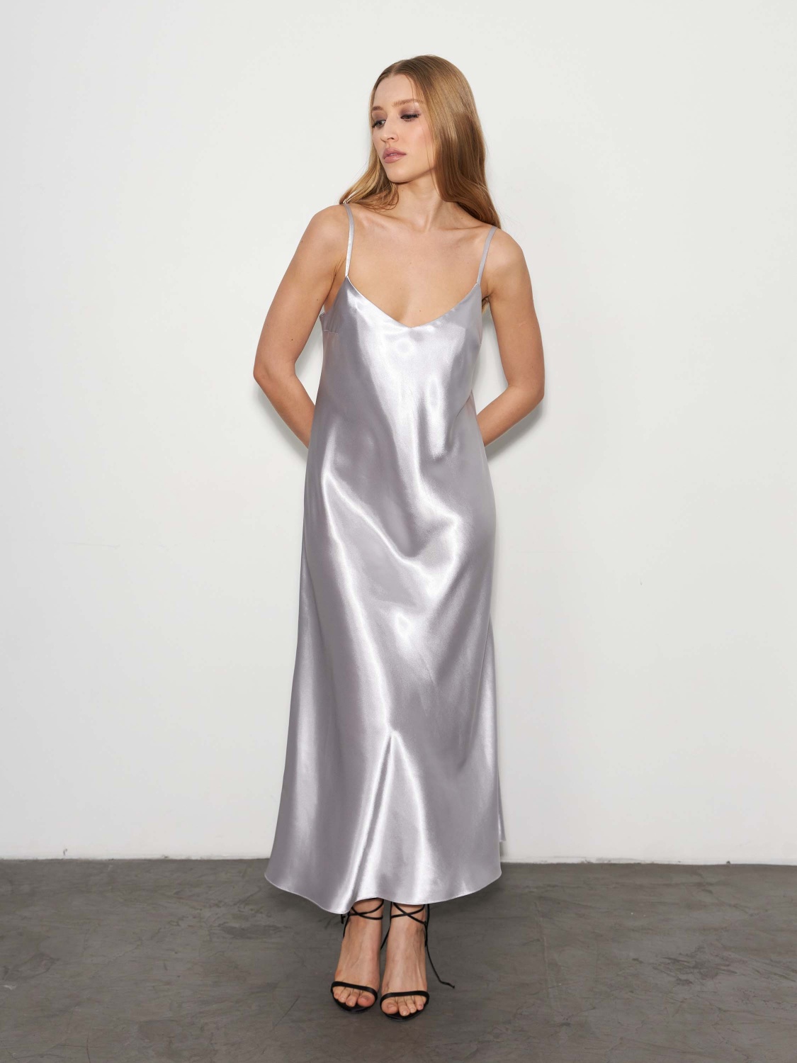Платье-комбинация из шелка (L, Серебро)